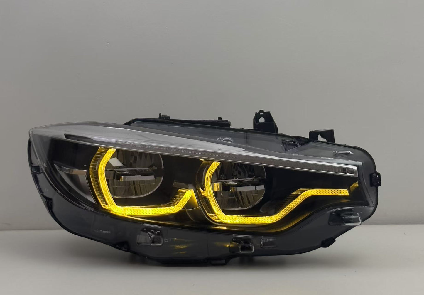 F8X|F3X Color Changing Ikon headlights (Yellow/White)
